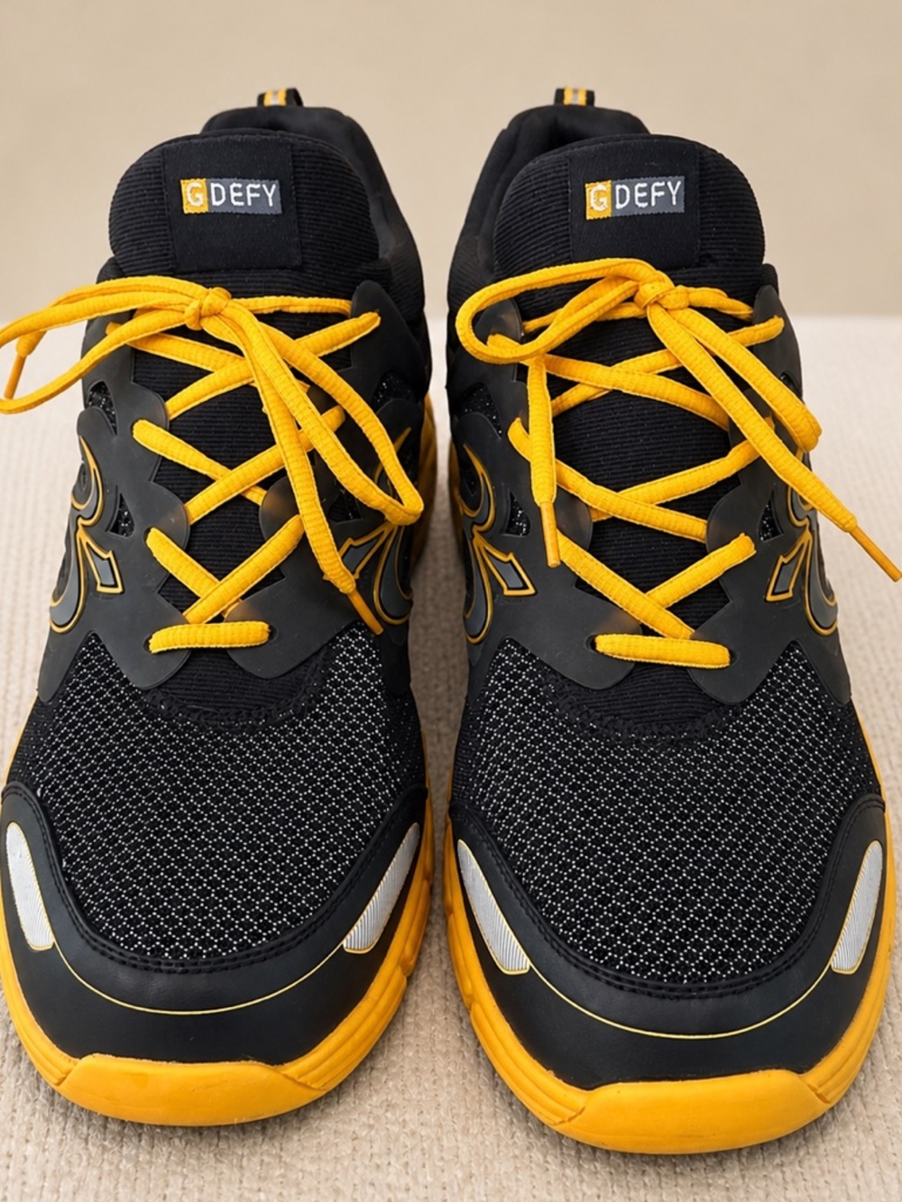 Gravity Defyer VersoShock Walking Sneakers Black Yellow Mens 15 NWOB